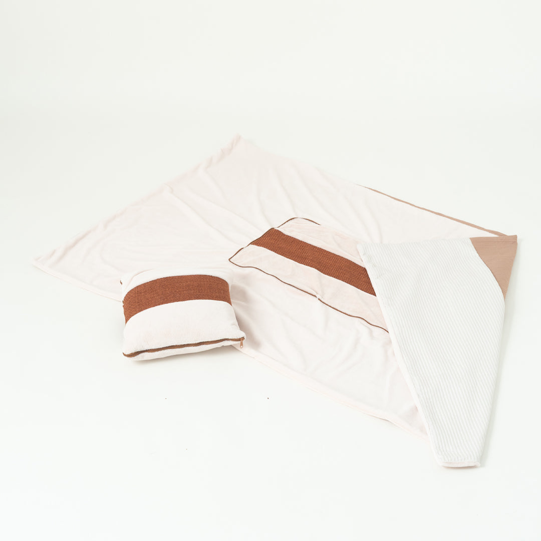 Quin Cushion Blanket